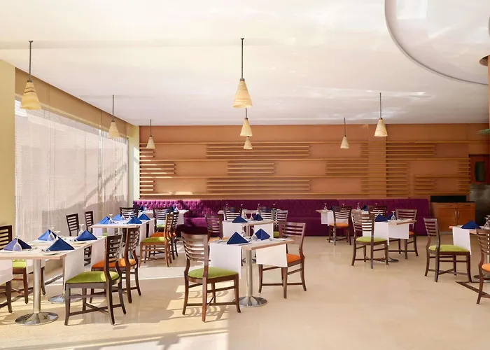Novotel Airport